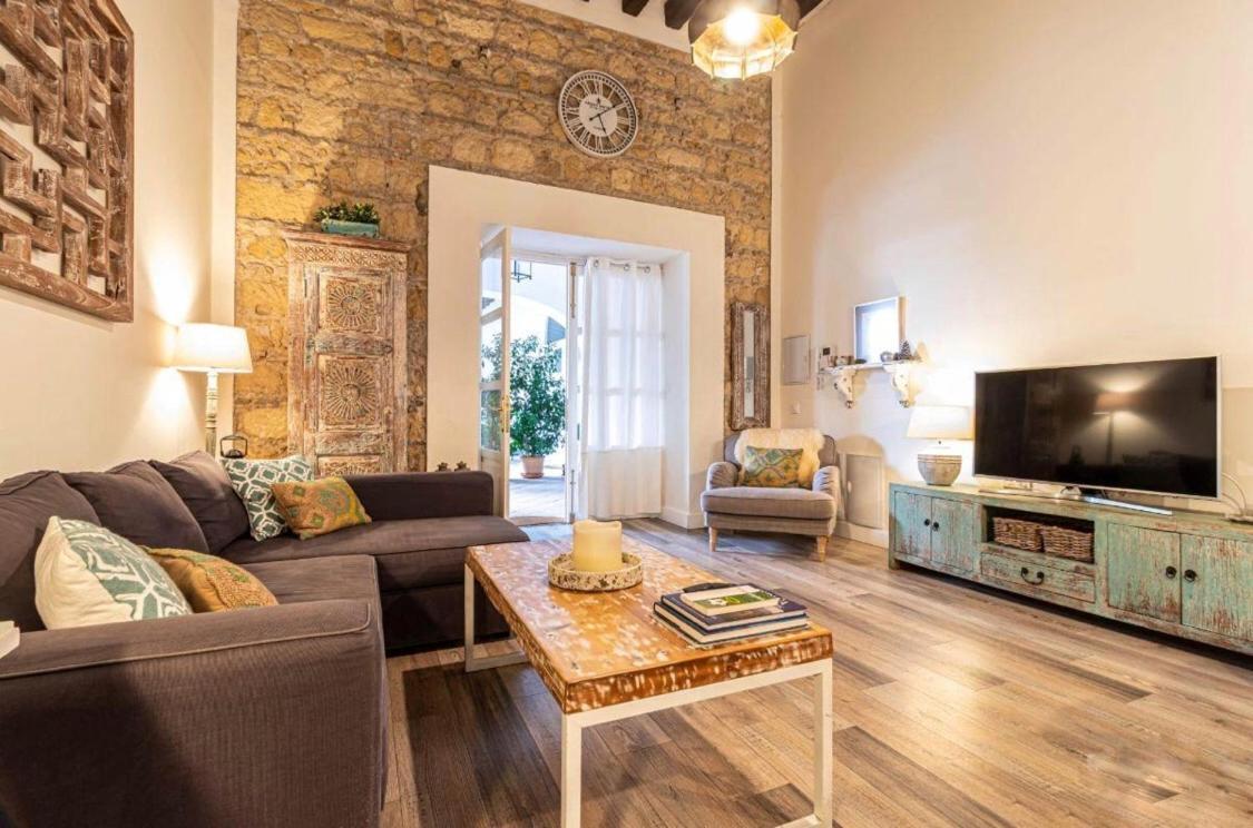 Loft Bodega San Blas Con Porche Y Parking Jerez de la Frontera Esterno foto