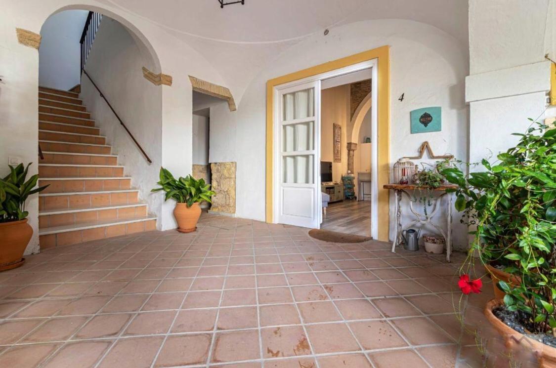 Loft Bodega San Blas Con Porche Y Parking Jerez de la Frontera Esterno foto